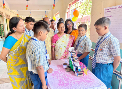 School level ‘Bal Vaigyanik’ exhibition 2025 held at Umakanta English Medium School in Agartala on November 13.